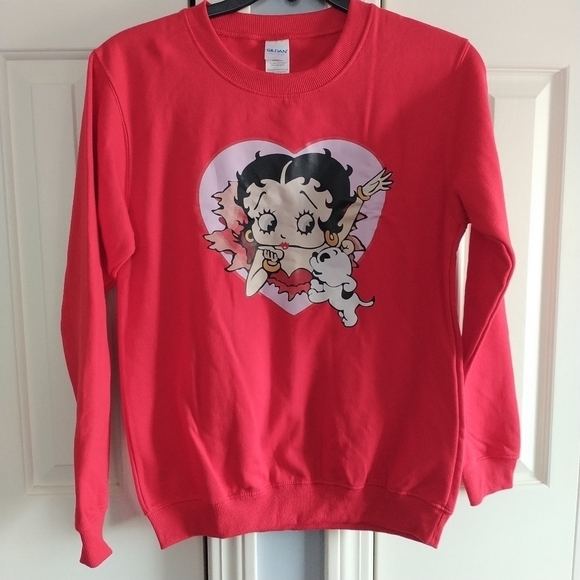 Gildan Tops - Gildan Betty Boop Red Vintage Sweatshirt M